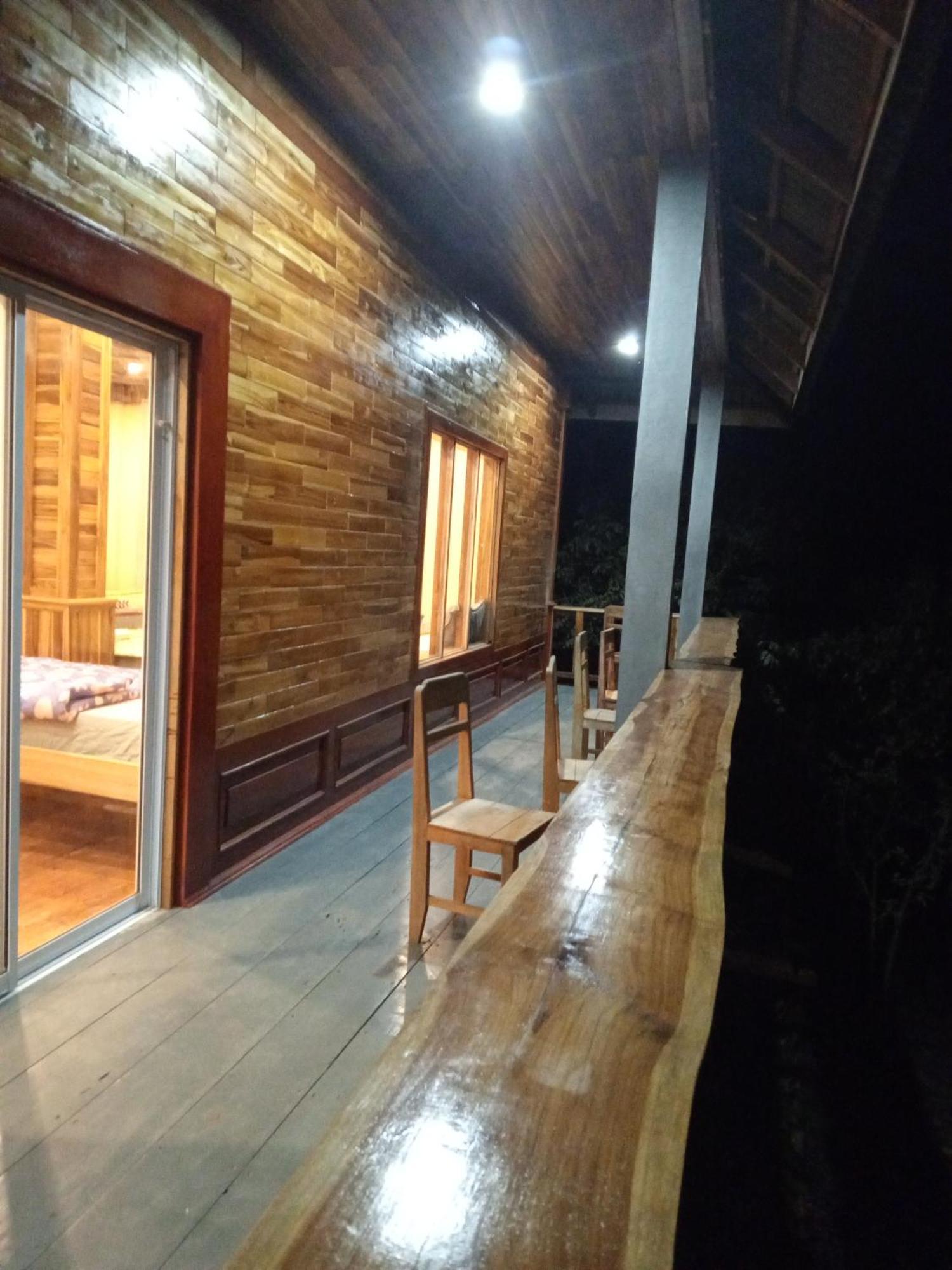 Campingsite Swimming Pool Ban Nongkham Ngoại thất bức ảnh