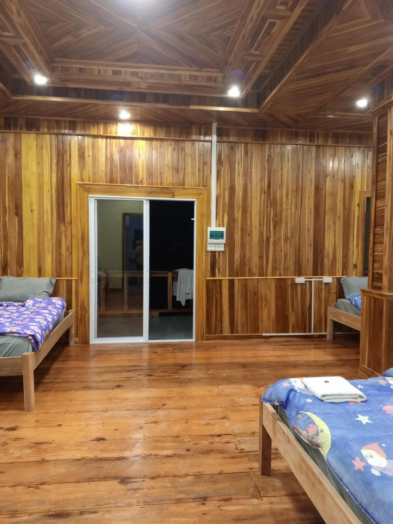 Campingsite Swimming Pool Ban Nongkham Ngoại thất bức ảnh